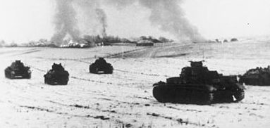 Немецкие танки атакуют советские позиции в районе Истры.