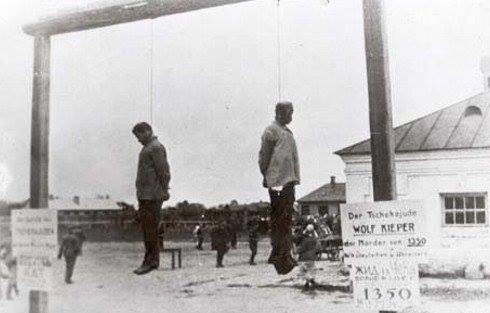 Казнь на Сенном базаре. 7 августа 1941 г. 