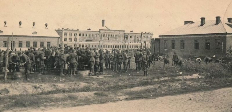 Советские военнопленные в концлагере «Stalag – 358». 1941 г.