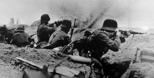 Немецкие полевые позиции у Демянска. Апрель 1942 г.