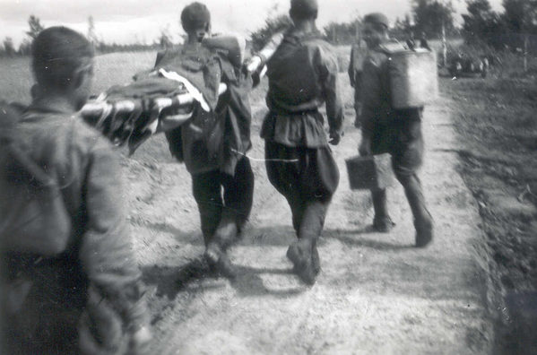 Солдаты из Добровольческого корпуса СС «Данмарк». Май 1942 г. 