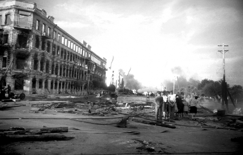Первые бомбежки Сталинграда. Август 1942 г. 