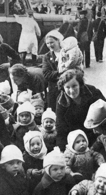 Эвакуация яслей и детских садов из Сталинграда. Сентябрь 1942 г.