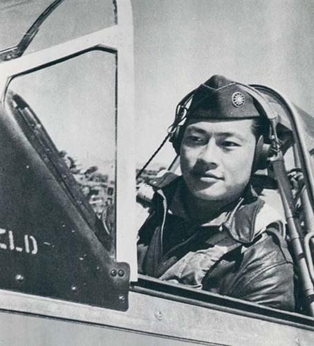 Китайский летчик-истребитель. 1944 г. 
