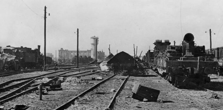 Железнодорожная станция. 22 октября 1942 г.