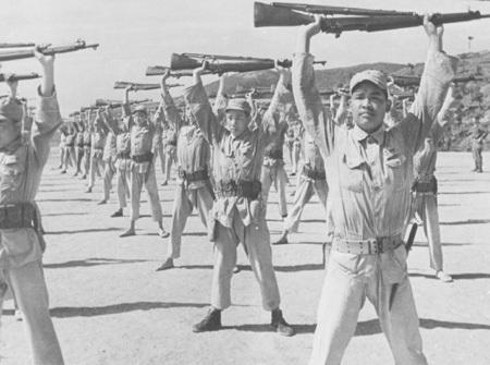 Национально-революционная армия на тренировке. 1939 г. 