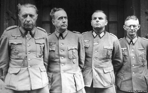 Немецкие генералы в советском плену.