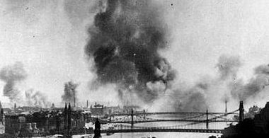 Бомбардировка Будапешта. 1944 г.