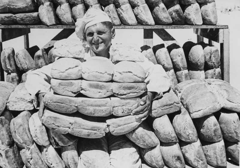 Французский военный пекарь в Западной пустыне. 30 декабря 1941 г. 
