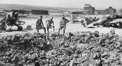 Аэродром Катания в Сицилии. Июль 1943 г.