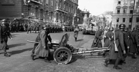 Будапешт готовится к обороне. Октябрь 1944 г.