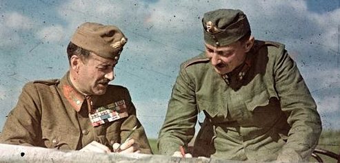Венгерские офицеры на Восточном фронте. Май 1942 г.