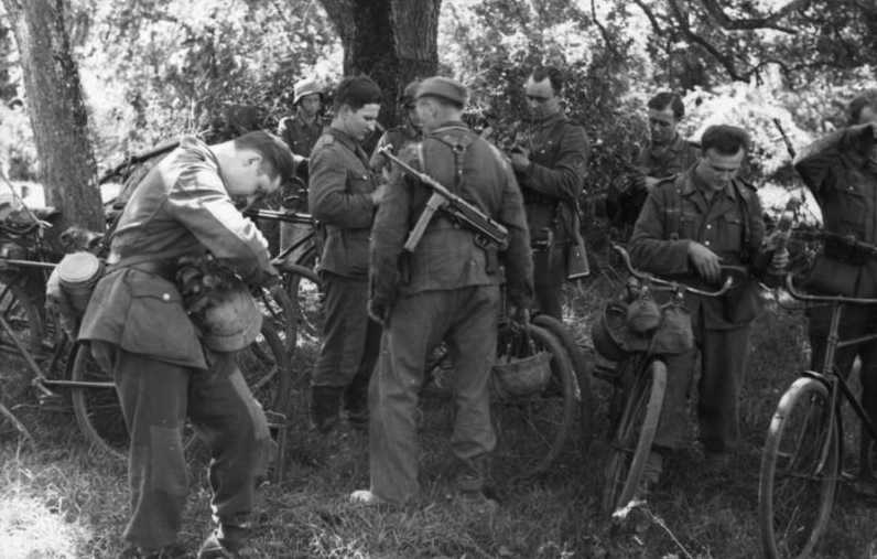 Немецкие войска во Франции. 1942 г.
