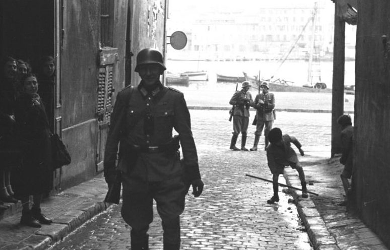 Марсель в оккупации. 1943 г.