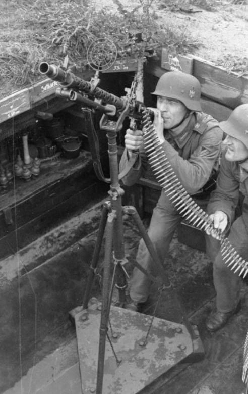 Немецкие пулеметные позиции на Атлантическом вале. Май 1944 г. 