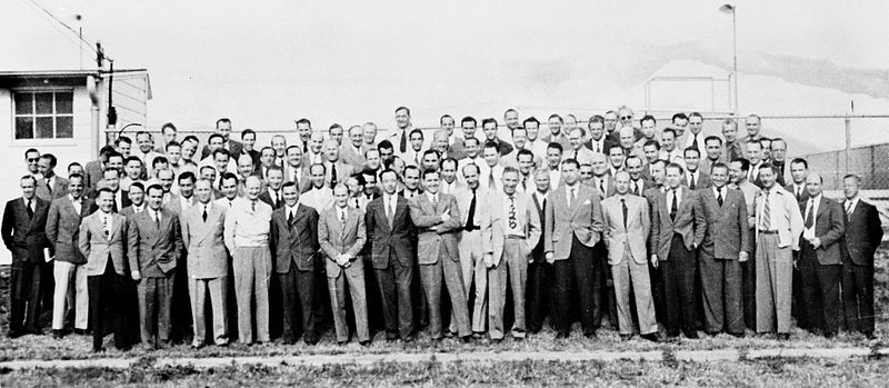 Группа из 104 немецких ракетостроителей в Форт Блисс, Техас. 