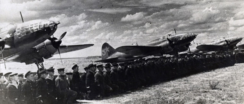 5-й гвардейский авиационный полк ВВС Черноморского флота. Майкоп, 1942 г.