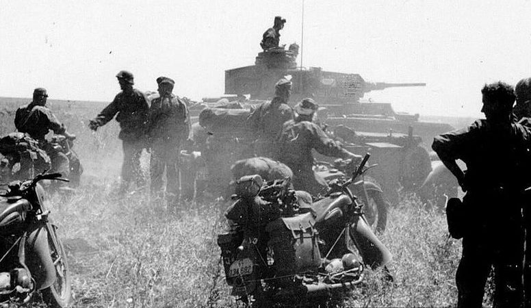 Немецкое наступление в районе Майкопа. Август 1942 г.