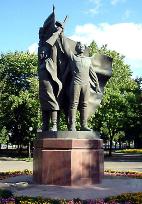 Скульптурная композиция «Победа».