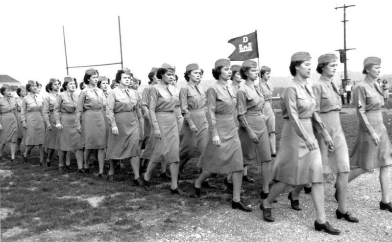 Военнослужащие WAC в Теннесси. 1943 г.