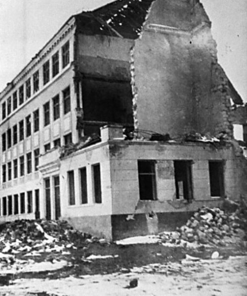 Здание школы №1. 1943 г.