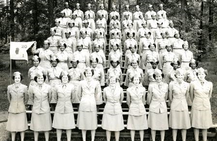 Афроамериканская рота в учебном полку. Чикамауг, 1945 г.