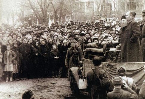 Митинг в честь освобождения Краснодара. 13 февраля 1943 г.