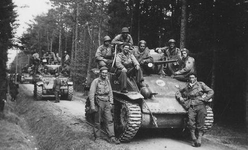 Французские десантники из 1-го батальона. Апрель 1945 г.