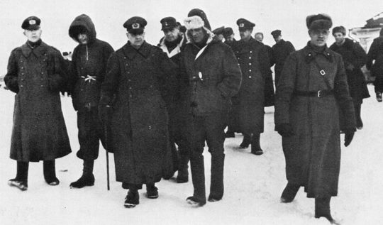 Генерал-фельдмаршал Ф. Паулюс и его генералы в плену.
