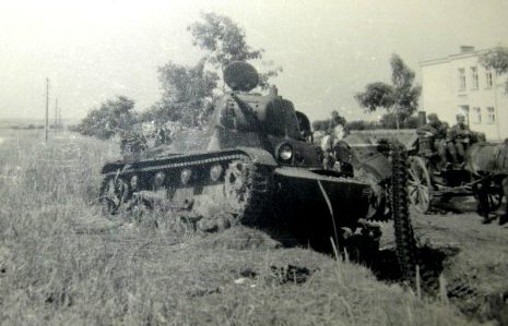 Брошенные советские танки. 1941 г.