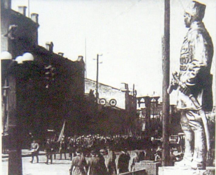 Красноармейцы отправляются на фронт. 1941 г. 