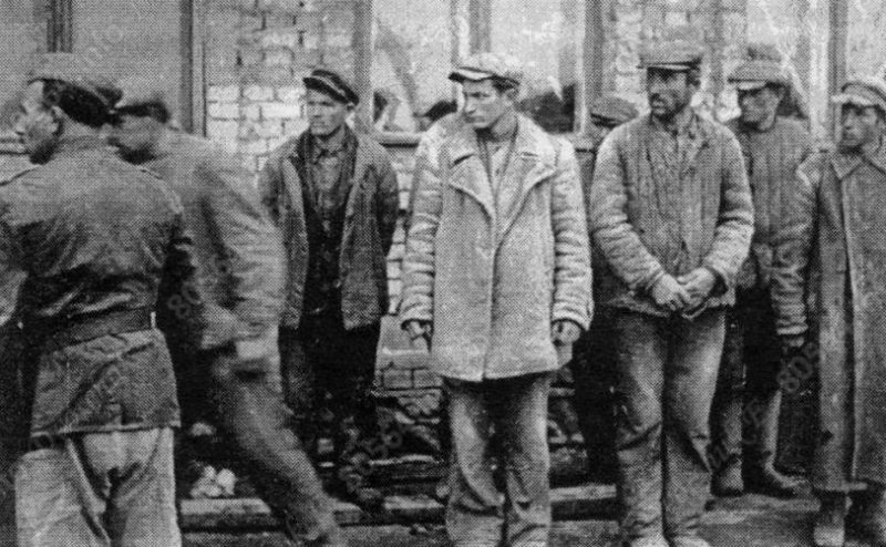 Арест заложников. 1942 г.
