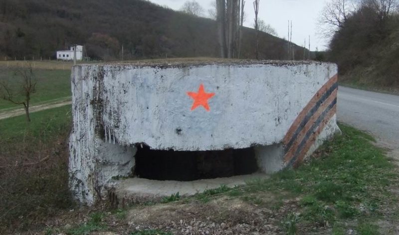 Артиллерийский ДОТ №67 у деревни Терновки для 45-мм орудия 21-К.