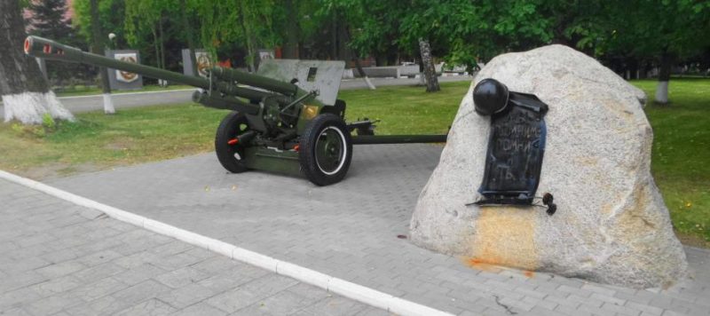 г. Мамоново. Памятник советским воинам по улице Михалицына, установлен в 2015 году.