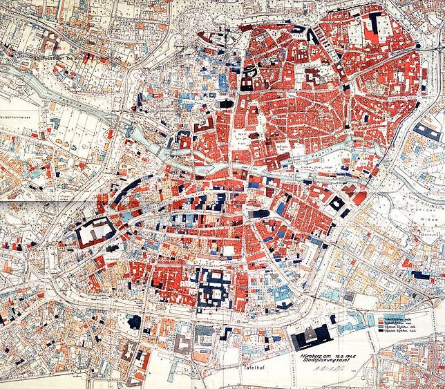 Карта-схема разрушений в городе на 12 февраля 1945 г. Цветовая легенда: ярко-красный – разрушенные старые здания; темно-красный – разрушенные новостройки, синий - поврежденные старые здания; черный – поврежденные новостройки. 