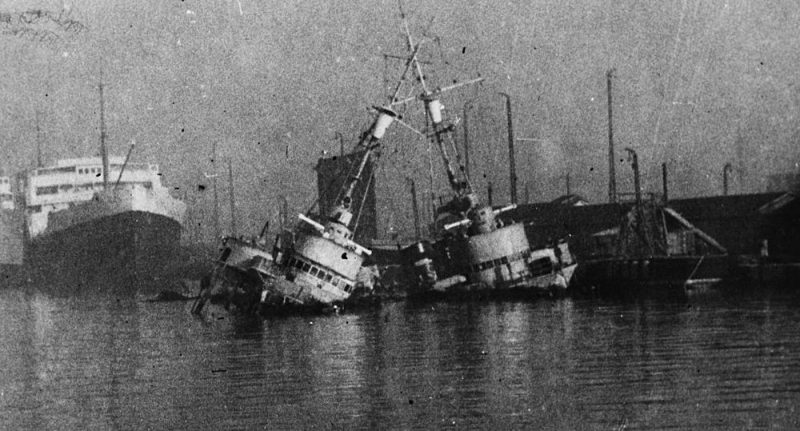 Затопленные эсминцы «Vauquelin» и «Kersaint».
