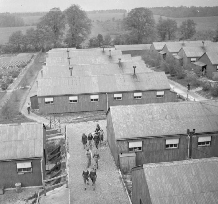 Казармы тренировочного лагеря WLA. 1942 г.