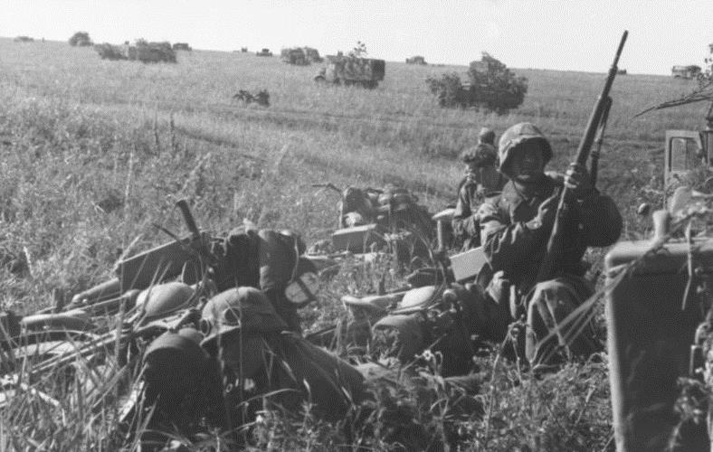 Немецкие войска в наступлении.