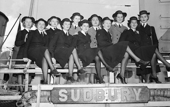 Служащие WRCNS на борту корвете «Sudbury». Новая Шотландия, 19 августа 1943 г.
