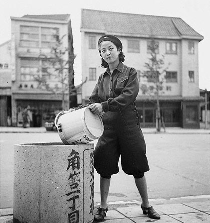 Женщины противовоздушной обороны Токио. 1941 г. 