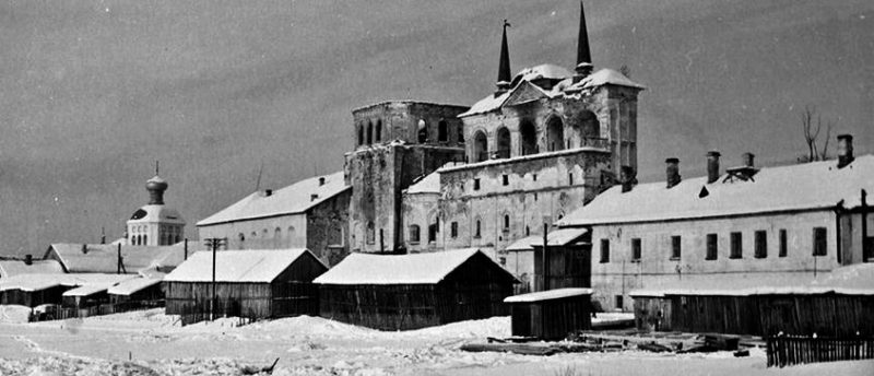 Тихвинский монастырь 1945 г.