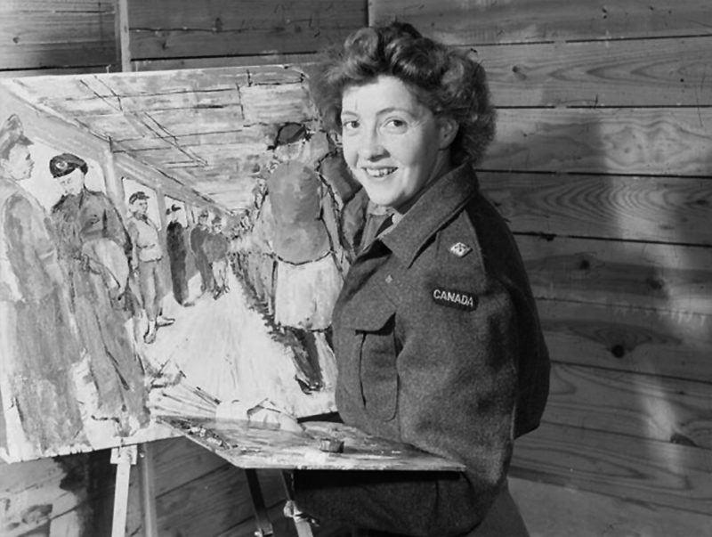 Военный художник лейтенант Молли Лэмб из CWAС. Нидерланды, сентябрь 1945 г.