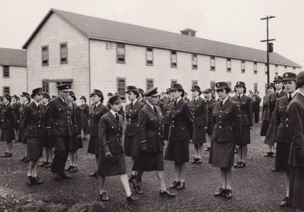Инспекция школы в Галифаксе. Новая Шотландия, 1944 г.