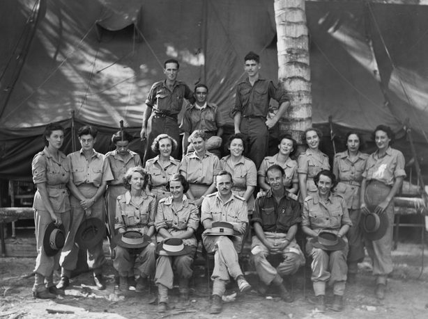 Сотрудники станции переливания крови. Моротай, апрель 1945 г. 