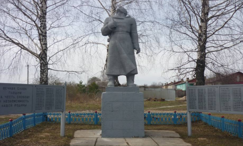 д. Горки Суворовского р-на. Памятник односельчанам, погибшим в годы войны.