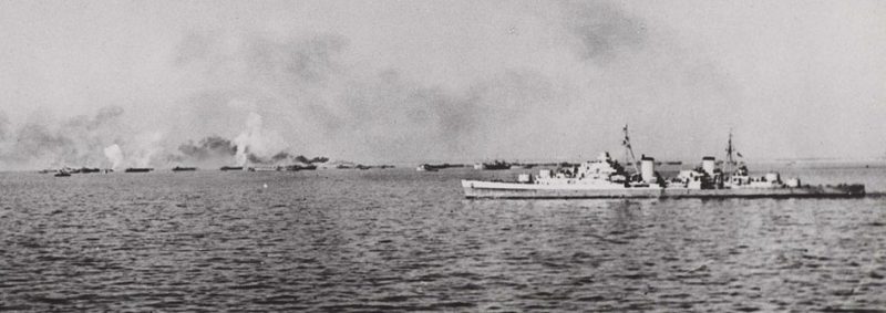 Обстрел берега перед высадкой в Анцио. 22 января 1944 г.