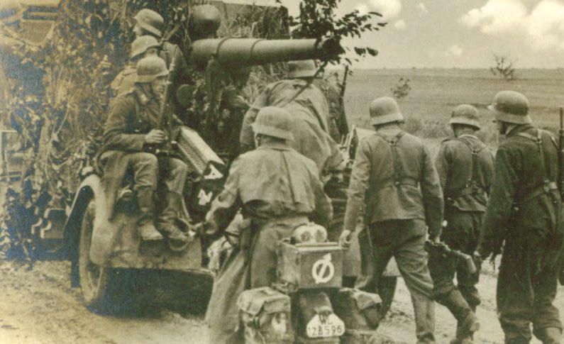 Немецкие войска у Глухова. Сентябрь 1941 г. 
