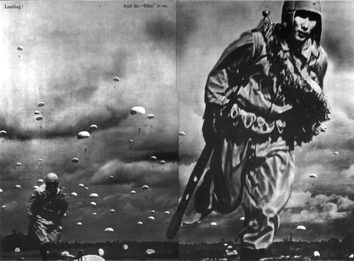 Десантники во время битвы при Палембанге, остров Суматра. 1942 г.