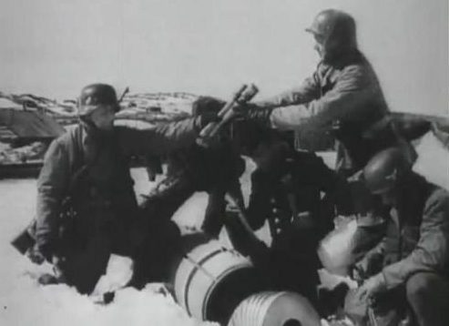 Парашютисты возле Нарвика в Норвегии. Апрель 1940 г.