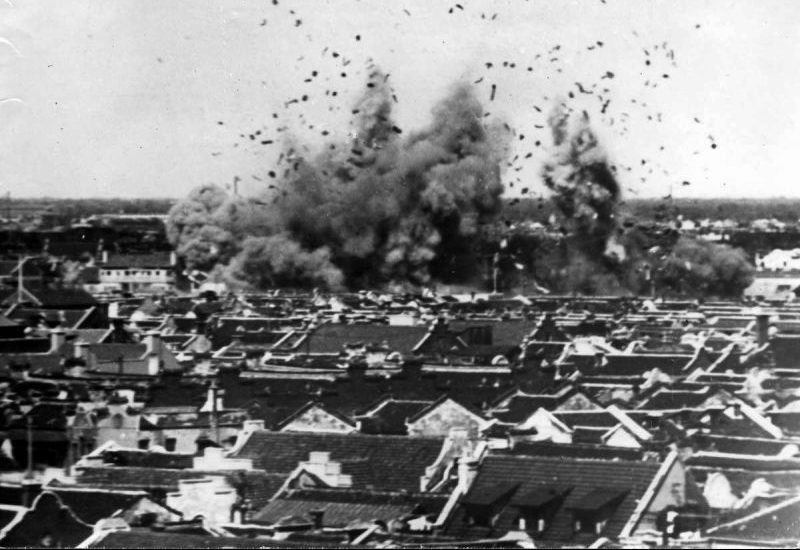 Бомбардировка Шанхая. Октябрь 1937 г. 